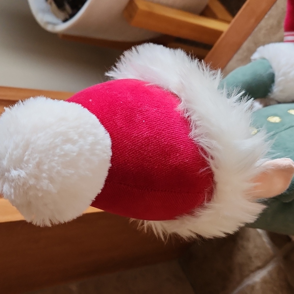 Jellycat Large Leffy Christmas Elf Doll in Green Coat and Red Hat - Picture 10 of 12